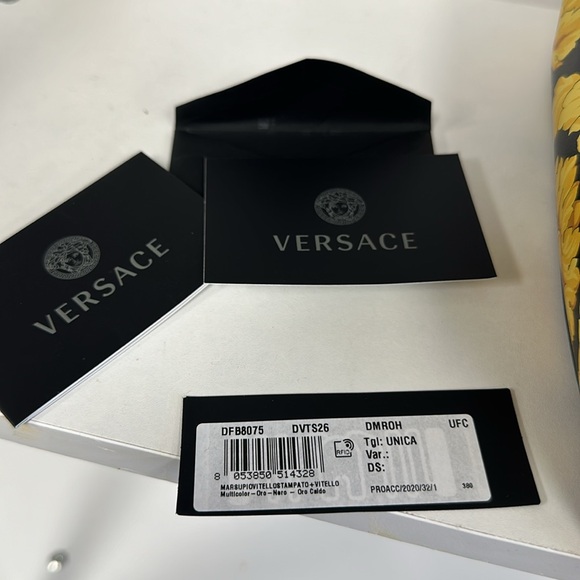 🔥🔥 Versace Baroque Fanny Pack - Picture 12 of 14